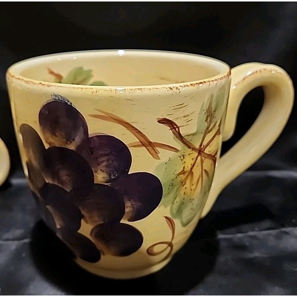 Set Of 4 Table Top Unlimited Vino Hand Painted Mugs - Picture 5 of 8